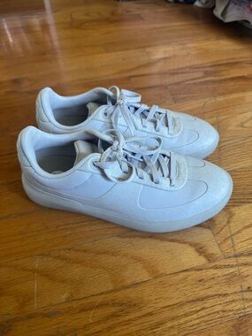 lululemon women’s Cityverse sneaker